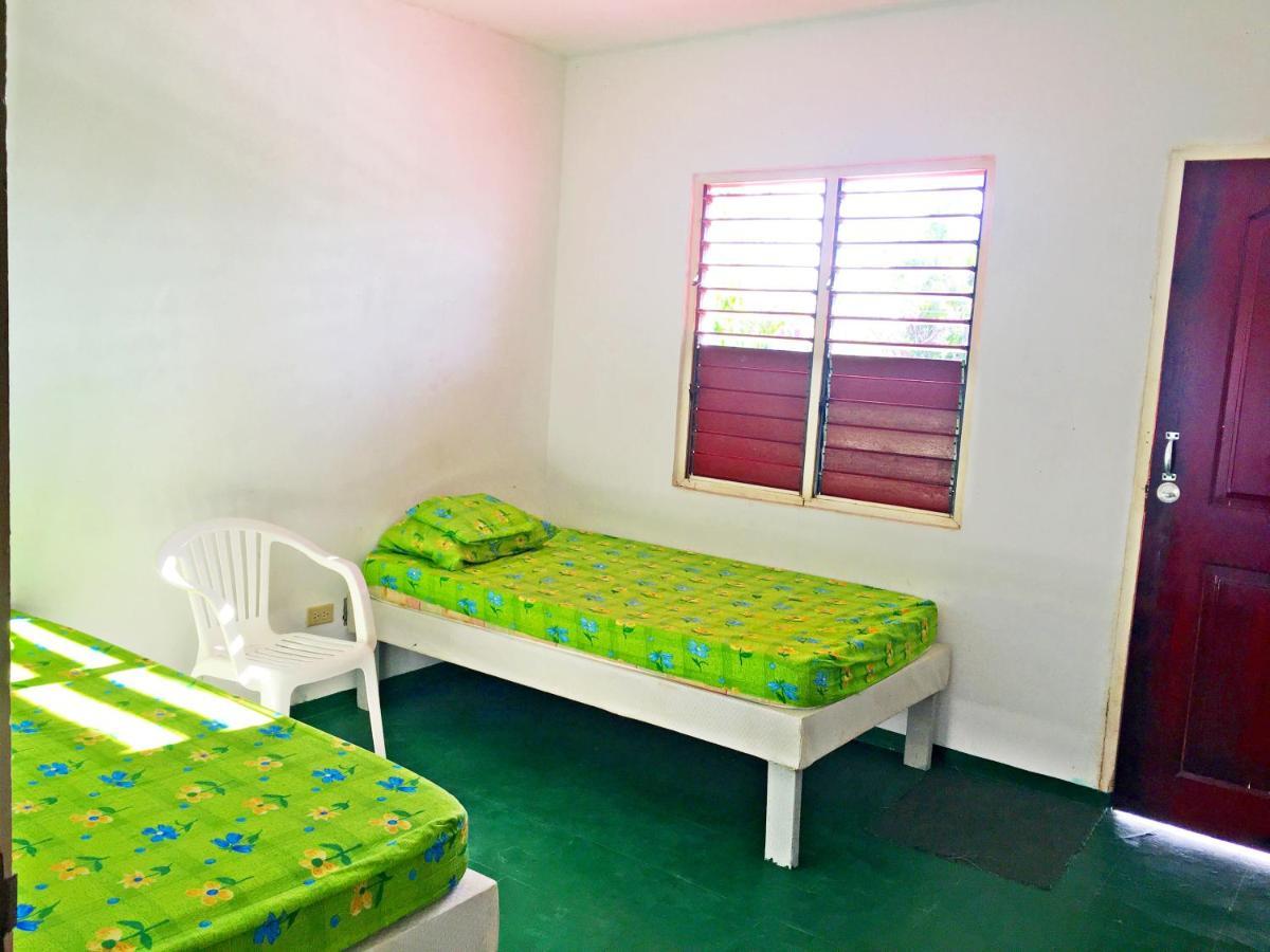 African Symbol Guest House Montego Bay Dış mekan fotoğraf