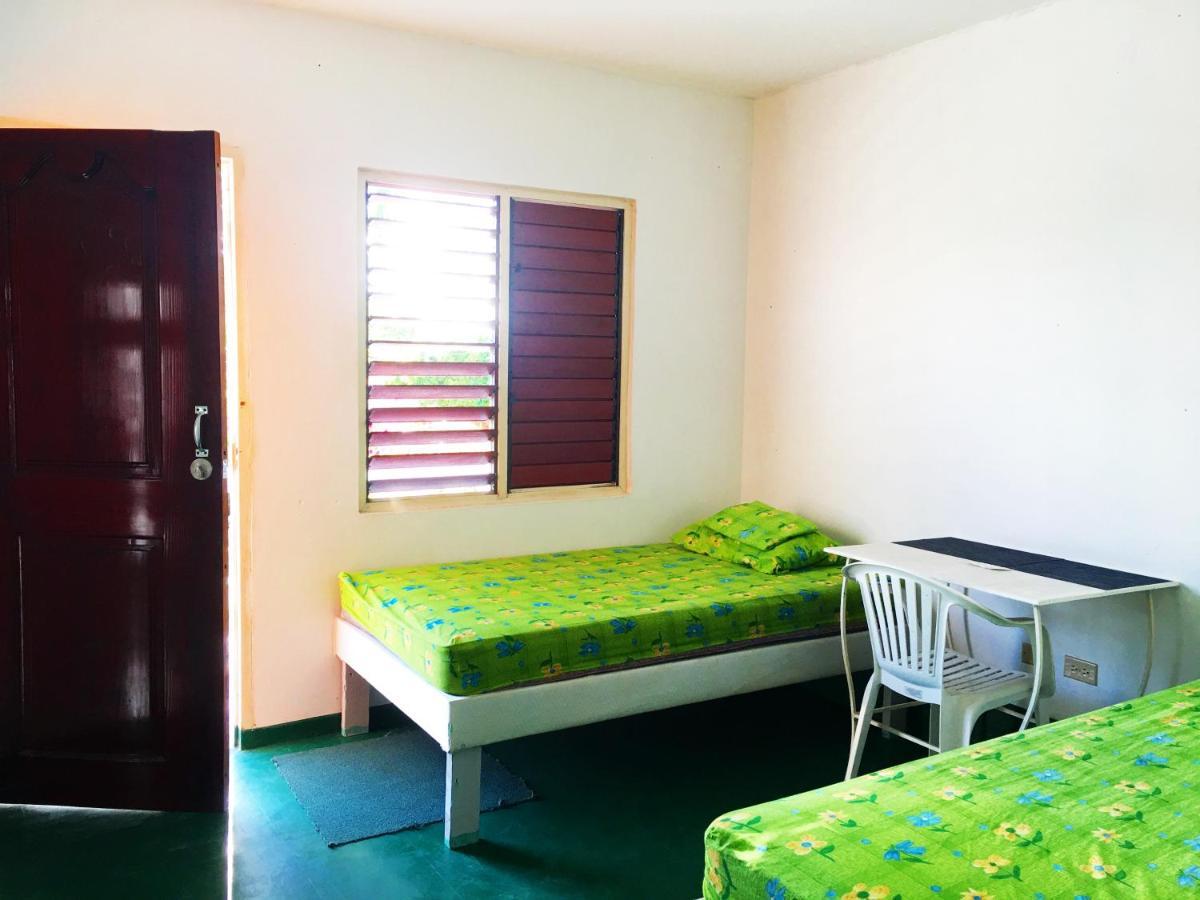 African Symbol Guest House Montego Bay Dış mekan fotoğraf